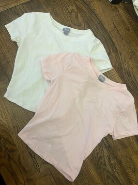 Tilly's White and Light Pink Short Sleeve Crewneck Tees -